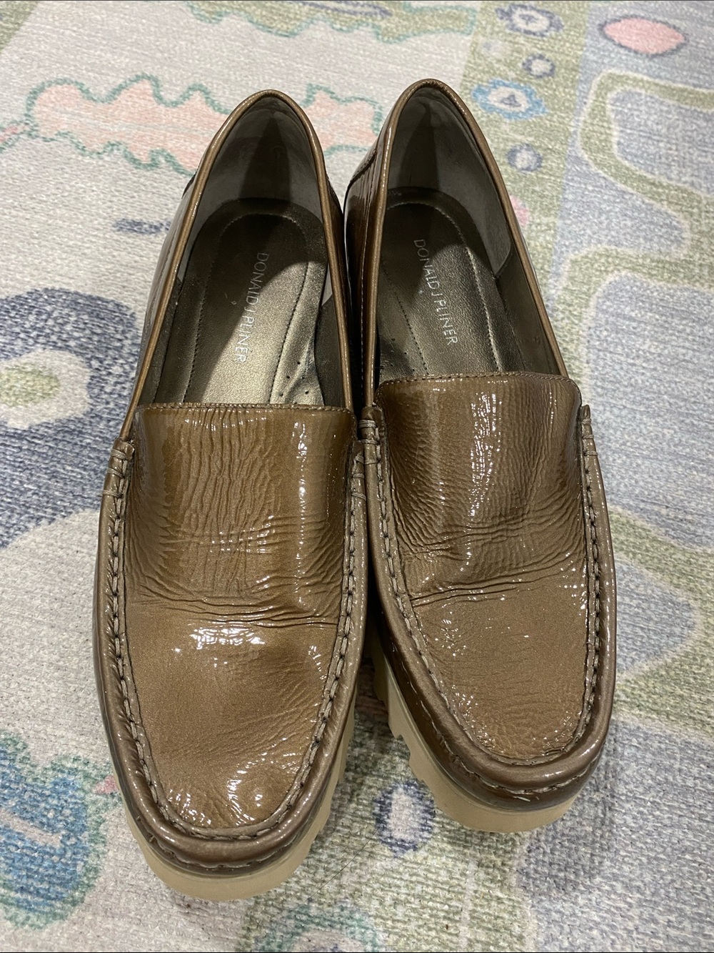 Donald J. Pliner Bronze Patent Leather Slip-Ons Loafers size 10